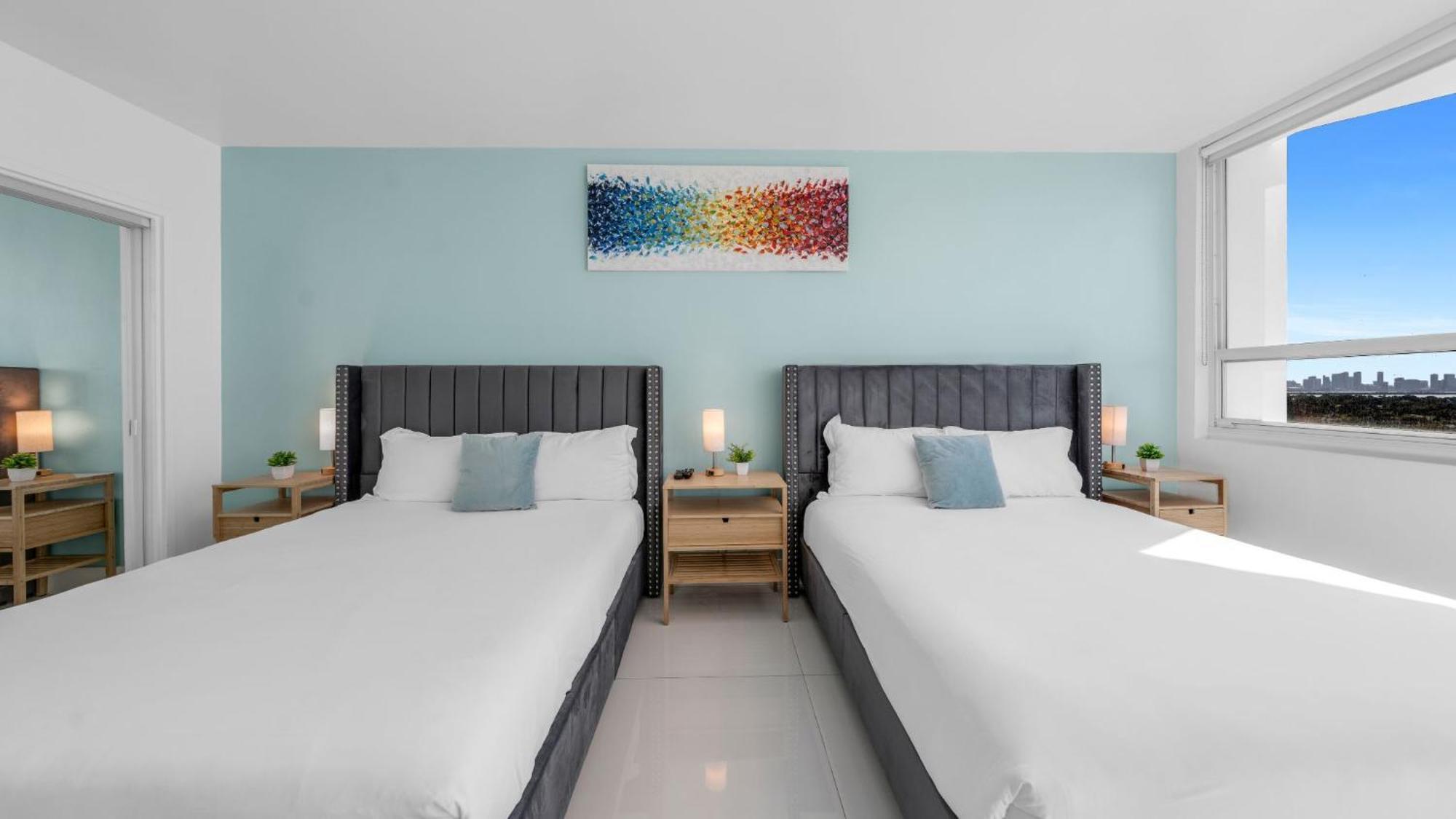 Seastays-beachfront * Miami Beach