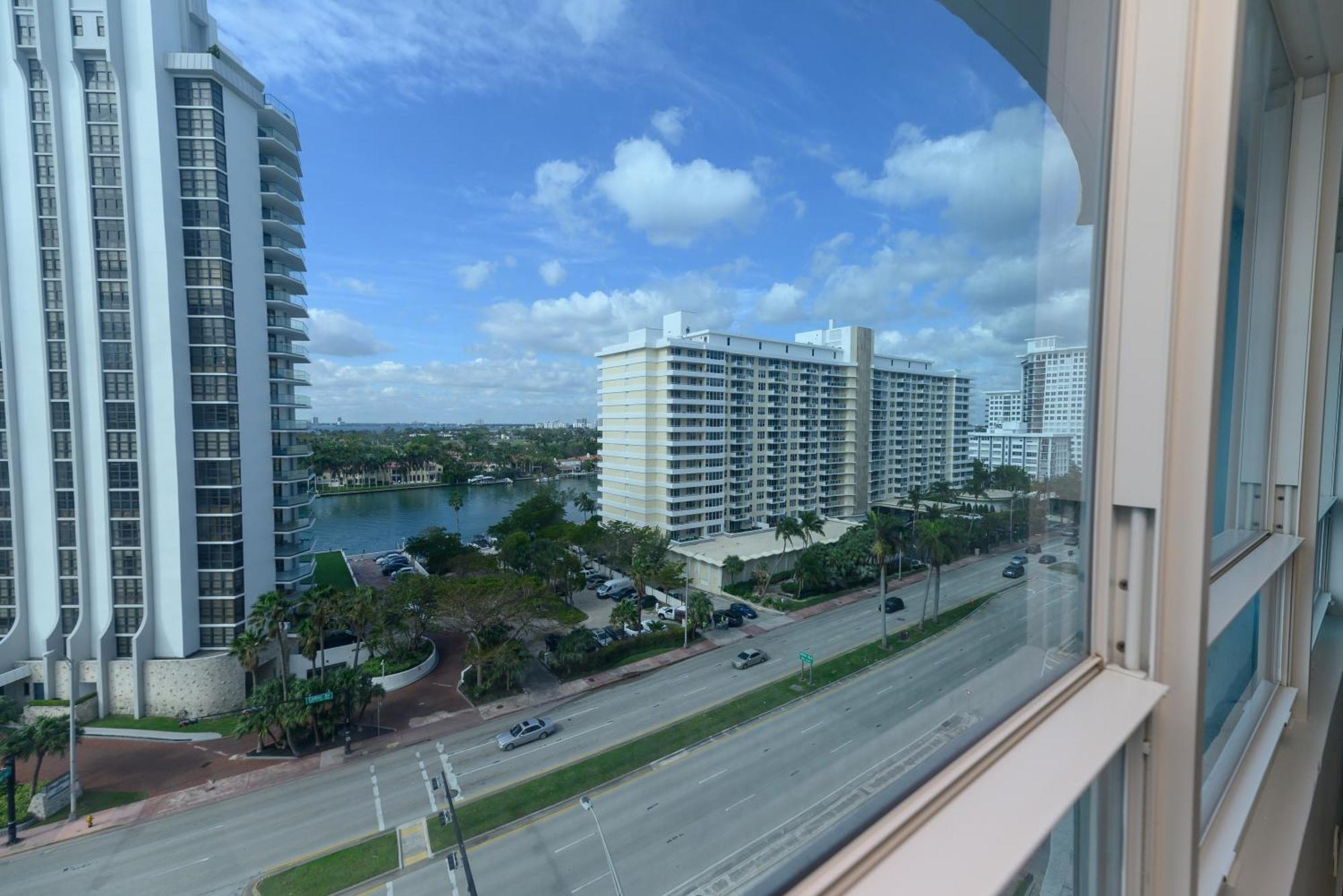 Appartamento Seastays-beachfront *