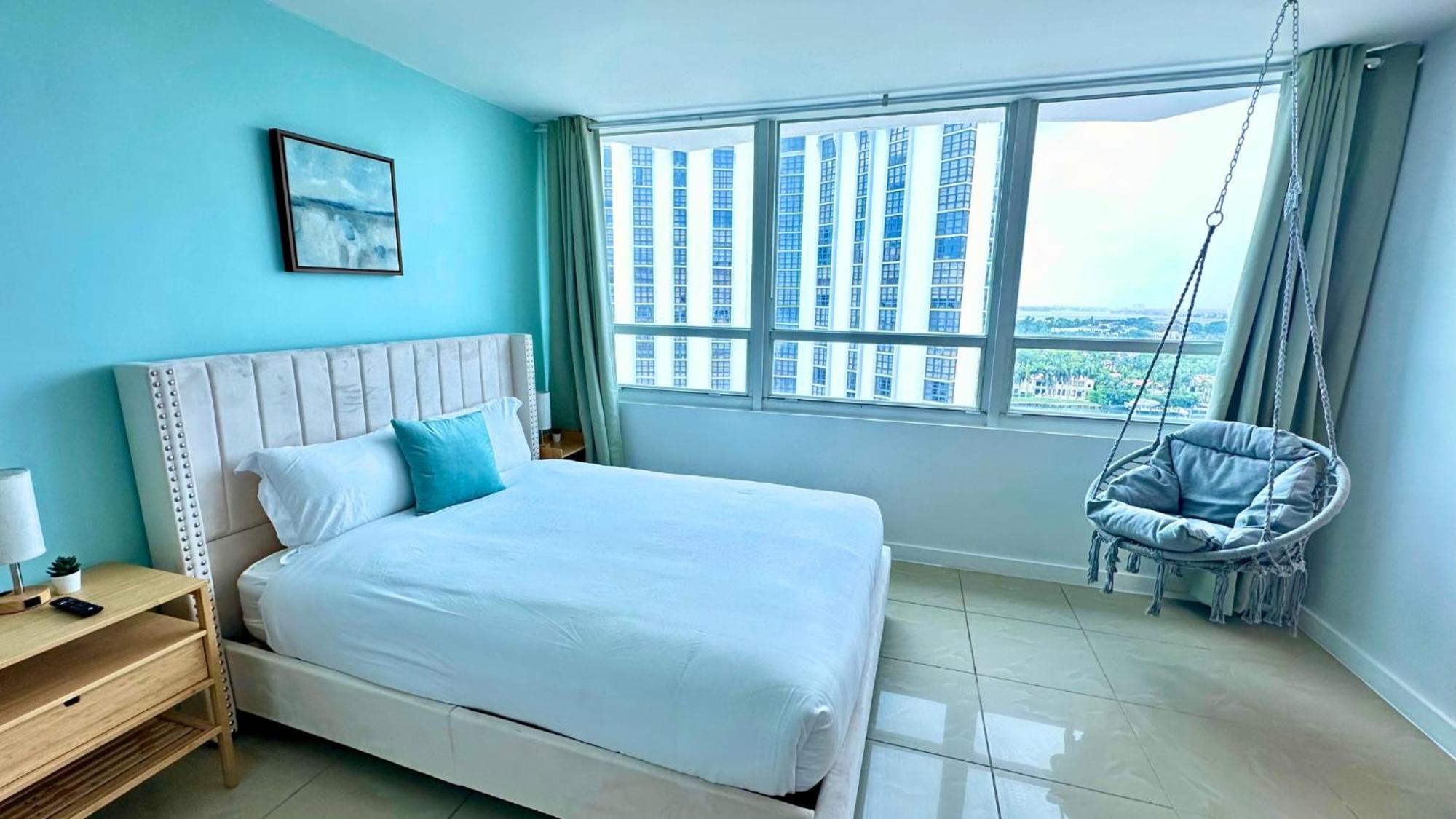Seastays-beachfront * Miami Beach